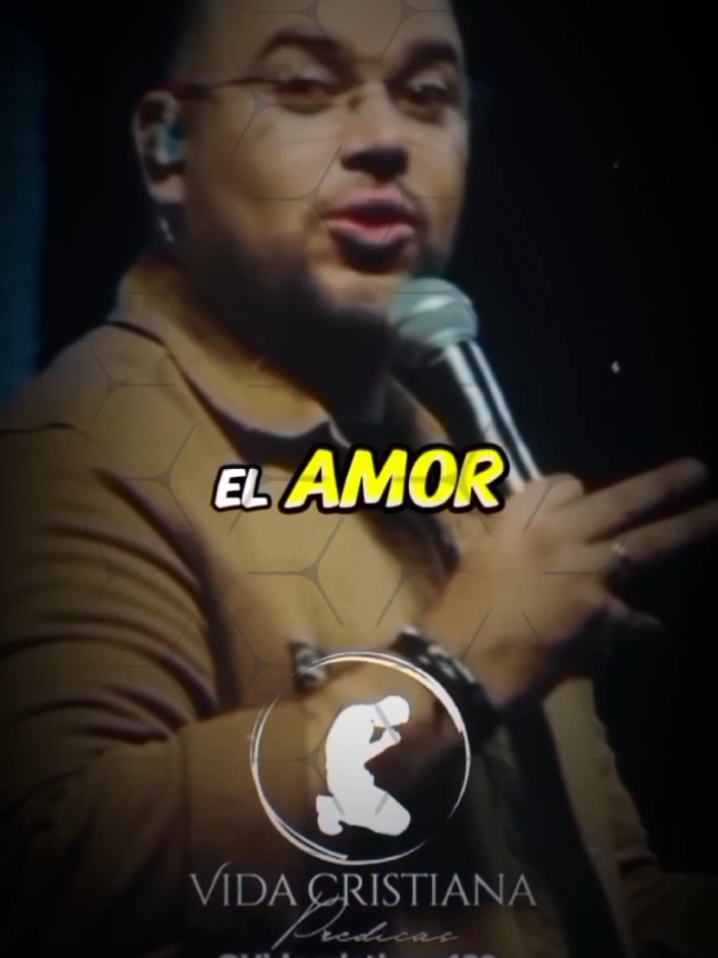 El amor se demuestra ,aún cuando no hay motivos para hacerlo.  #amor #amorpropio #amordeDios #Diosesamor #demostrar #desprecio #valor #hogar #familia #paratii #viral #pyf #predicascristianas #palabradeDios #reflexioncristiana #reflexionescristianas #vida 