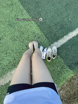Cả bản 1 mình con gái dbong kiểu 🤣⚽️#xh #xhhhhhhhhhhhhhhhhhhhhhhh 