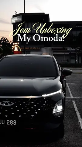 Unbox my first car! #cheryomoda5 
