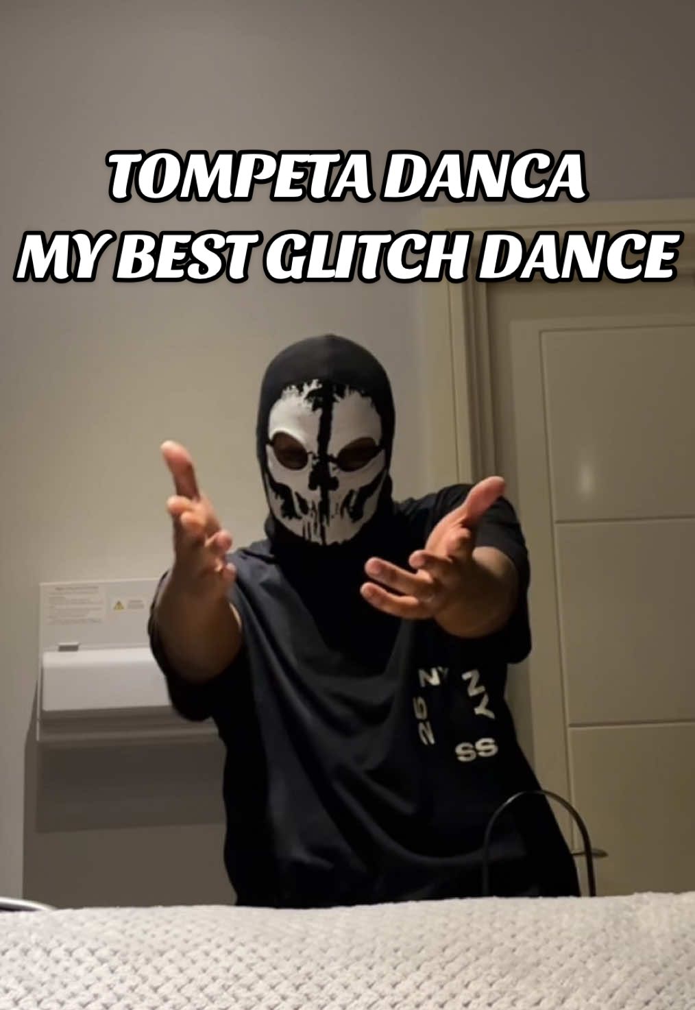 Replying to @GARCELLO 🚬 I think all phonk dancers should hit this one cuz it has the perfect vibe for a dance 🕺🏽👯‍♀️ Song: TROMPETE DANCA by  @zxkai  #brazilianphonk #brazilianfunk #phonk_music #glitch #glitchdance 