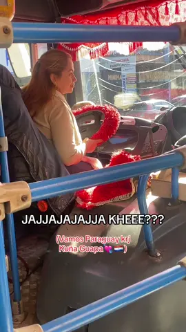 Primera vez que veo a una mujer conducir un colectivo 🤩 #fyp #paratii #mujer #colectivo #paraguay🇵🇾 #3defebrero #ita 