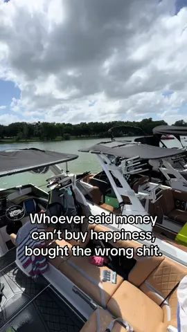 But for real though! 💰👌🏼 . #money #spendit #boat #boatlife #lake #lakelife #fyp #reel #tiktok #payme #yolo #livin #livingmybestlife #letsgetit #hustle #workhard #playhard