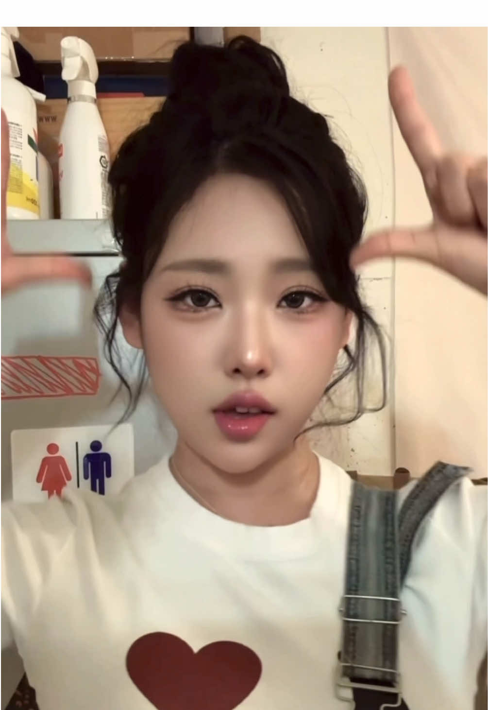 더 연습할게..😉 #이라이라챌린지 #챌린지 #우아 #korengirl #fyp #똥머리 #올림머리 #뮤트톤 #손댄스 #추천안뜨면삐짐 