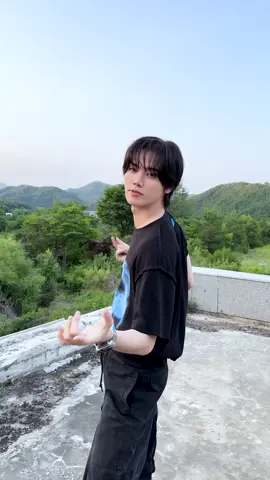 #민희 와 망설일 필요 없이 지금 #SETNETGO_Challenge 🍇 #CRAVITY #크래비티 #민희 #MINHEE #DaretoCrave #SETNETG0?! #SETNETGO #셋넷고 #NewMusic