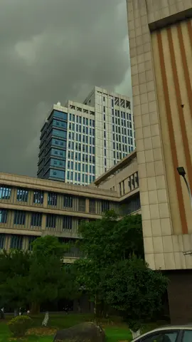 Weather 🌧️🌧️Hubei University of medicine 💊🇨🇳#foryou #foryoupage #viral #trending #hubeiuniversityofmedicine #china 