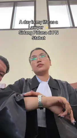 A day in my life as a Lawyer sidang pidana di Pengadilan Negeri Stabat 🤗