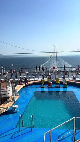 Day 4: first full day on the boat filled with lots of fun activities🚢 #europe #cruise #travel 