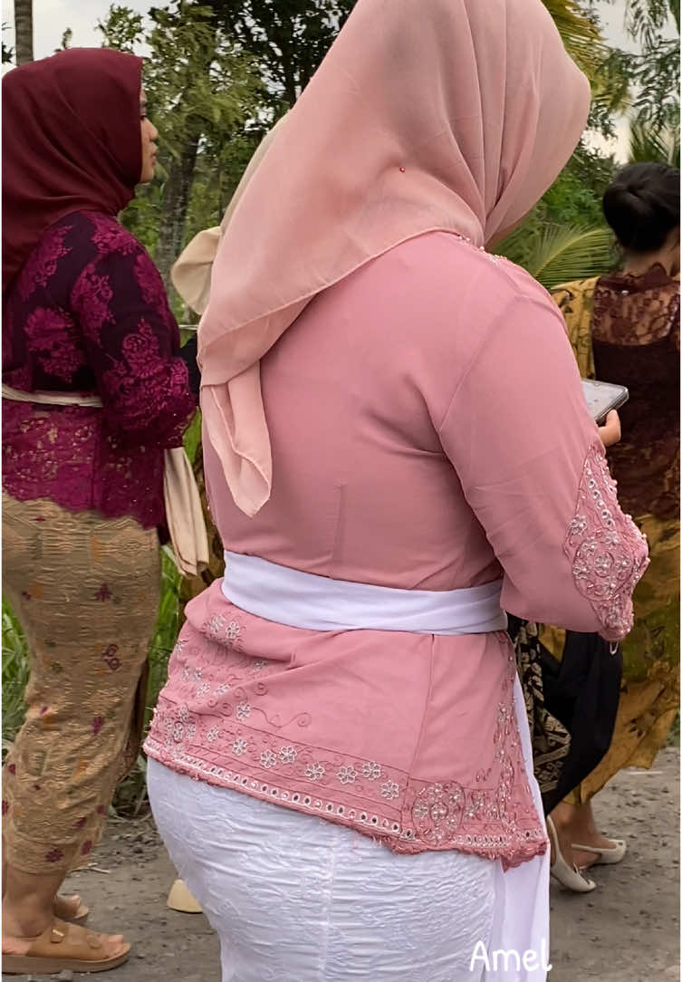 Mama muda Cantik  #fyp #lombok #kebaya 