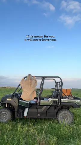 If something is for you it won’t move against you 🤍 #LifeAdvice #inspiration #quote 
