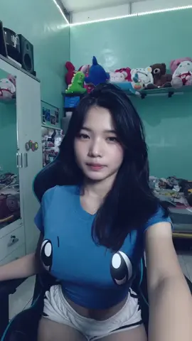bingung gua mau kasi caption apa