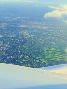 #travel #pakistan #unitedkingdom #peace #greenscreenvideo #for #foruyou #tik_tok 