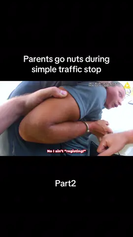 Parents go nuts during simple traffic stop 