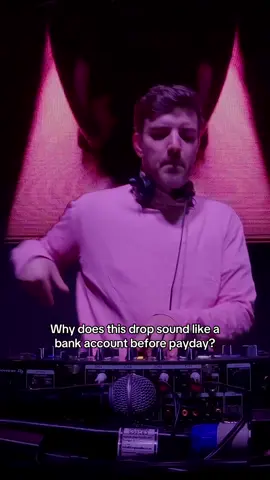 Zero —> overdraft real quick  #electronicmusic #OnTour 