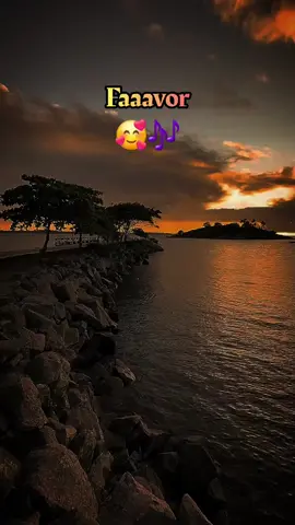 راني مريض غير هنيني 😍🎶 #تصميم_اغاني🎶 #🎵 #song #fyp #صحاب_الكيتمان_صفا_شوية🥴🔥🎶 