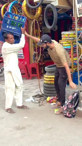 Thanks bro for help😆 || #forupage #prankvideo #foruyou #viral_video #funnyy 