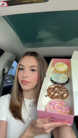 Crumbl Cookies Mukbang 🍪 Trying this weeks Crumbl Cookies! @Crumbl #crumbl #crumblcookies #crumblcookiesoftheweek #crumblreview #bensonboone #mukbang #mukbangeatingshow #americanmukbang #fyp #viral #eatingshow #eatwithme #eatingsoundsasmr #asmrmukbang #asmrfood #food #Foodie 