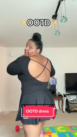 Such a cute dress with shorts under! No pocket… but it’s okay! #OOTD #plussizefashion #skaterdress 