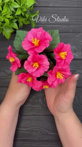 Crepe Paper Decoration Ideas 🌸 How to Make Stunning Crepe Paper Flowers #crepepaper #paperflowers #diyproject #giftideas #craftideas #DIY #foruyou 