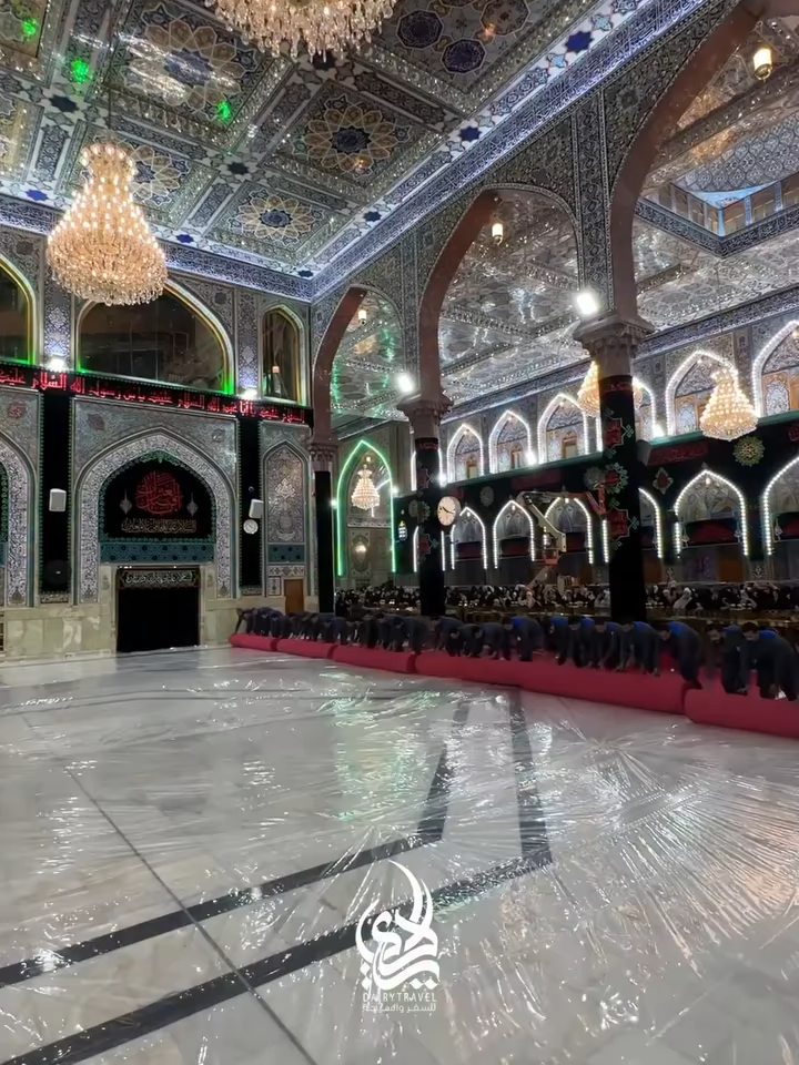 استمرار التجهيزات في داخل حرم الامام الحسين (ع) استعداداً لشهر الاحزان