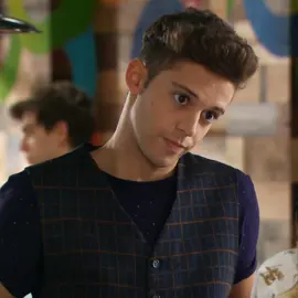 stream polanco by @RUGGERO i love this song and his voice #matteobalsano #ruggero #ruggeropasquarelli #soyluna #soyluna4 #soylunaporsiempre #souluna #souluna4 #lutteo #simbar #matteobalsanoedit #lunavalente #ambarsmith #ruggarol #lutteoedit #fyp #fypage #foryoupage #foryou #michaentina #karolsevilla #michaelronda #valentinazenere 