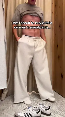 I know Aritzia is for the girls but these sweatpants kinda 👀 #aritzia 