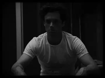 E se ele tivesse nascido em uma família diferente? . . . #joegoldbergedit #pennbadgleyedit #voce #you #fyp #foryoupage #edit #vaiprofycaramba #joegoldberg #pennbadgley #joe #goldberg #netflixseries #youedit 