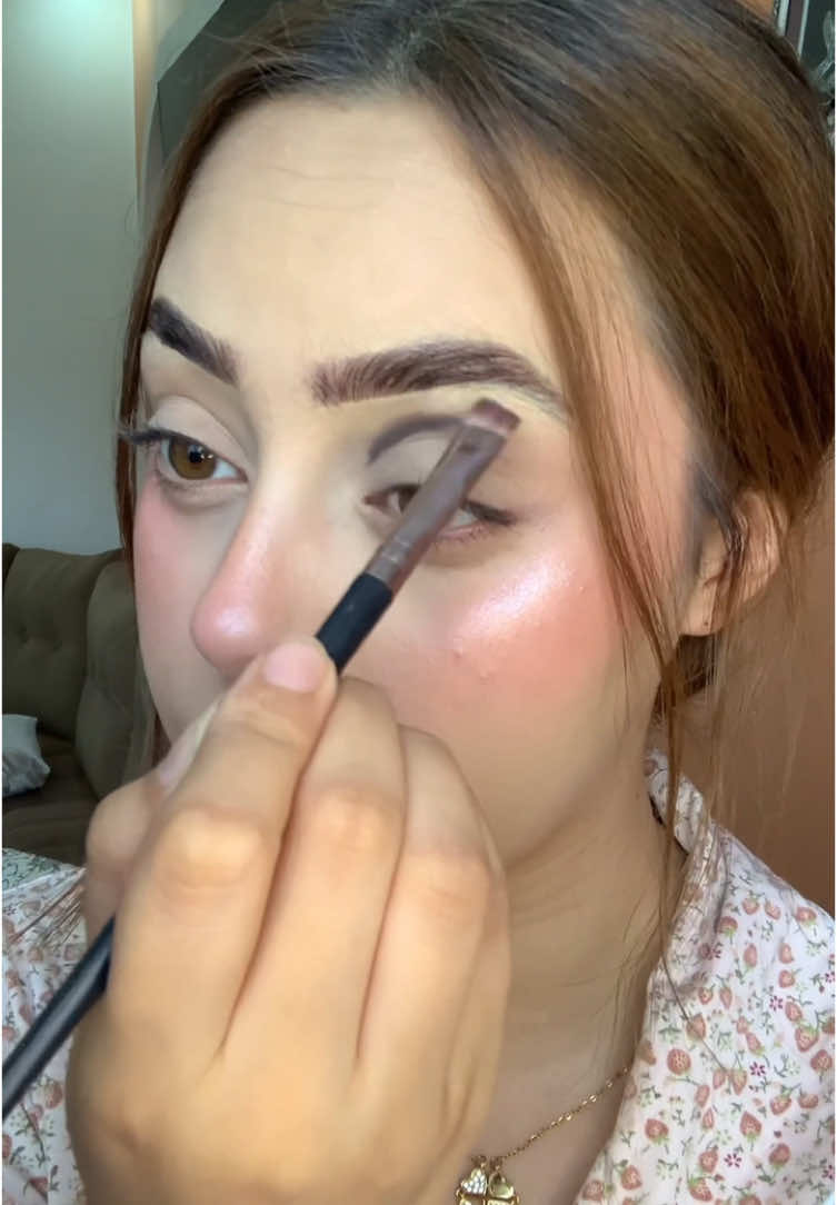Ig:maquilleuse_anfal #maquillage #makeuptutorial #annaba #algerie #maroc #tunisie #الشعب_الصيني_ماله_حل😂😂 