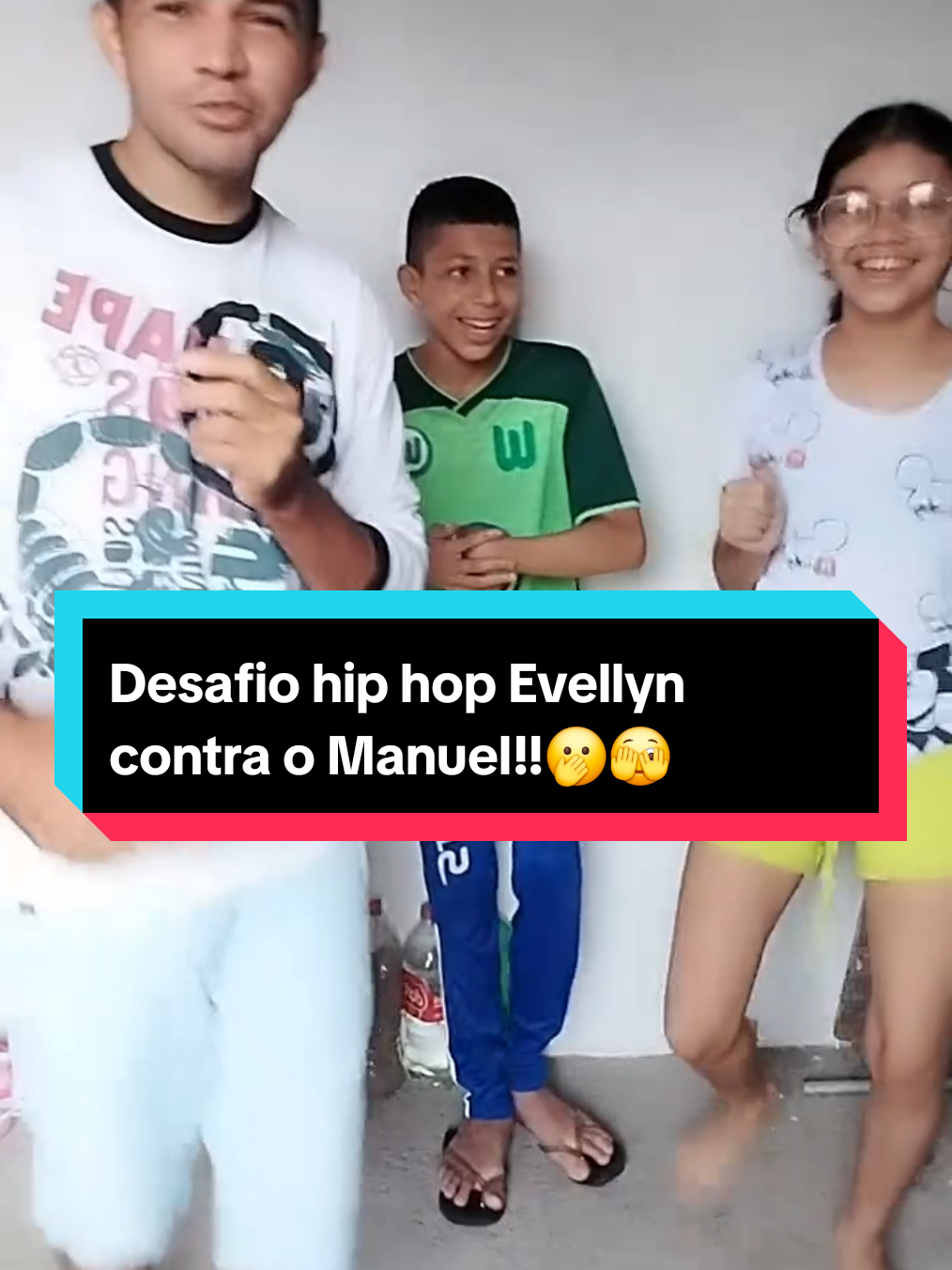 #comédia #trend #viral Desafio hip hop Evellyn contra o Manuel!!!