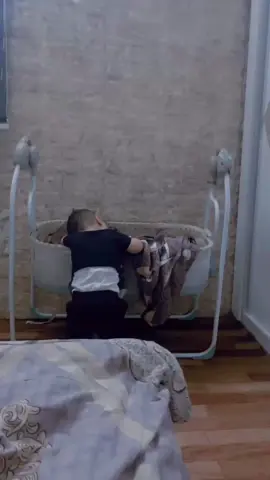 قوربان بم لاوئ من🥺