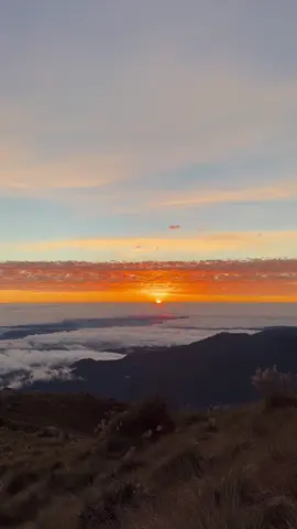 #amanecer🌅 #paucartambo #cusco_peru🇵🇪 #viajes 