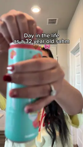 Gonna eat dinner now byeee #sahm #stayathomemom #momlife #Lifestyle #vlogs #latinacontentcreator #ditl #diml #dayinmylife #dayinthelife #dayinmylifevlog #dayinthelifevlog #spendthedaywithme #momvlog #realisticmomlife 