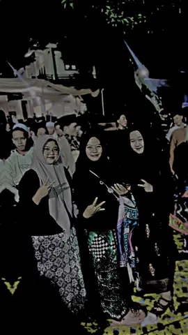 gn cilongok done🤩lanjut gn kroyaa,zm kbmn?#foryoupage #majelissholawat #gandrungnabi #presetalightmotion #masukberanda@anisaaaaa  