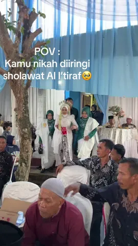 Masyaallah ini salah satu wedding dreamku yang akhirnya bisa kelaksana🥹 #wedding #sholawat #alitiraf #akadnikah #weddingdream 