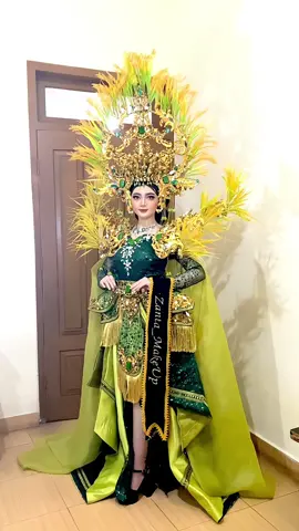 🔥🔥🔥 #kostum #fyp #fyppppppppppppppppppppppp #kostumkarnaval #karnaval #dewisri #fypage #idemakeup #makeuptutorial 