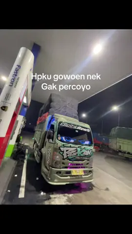 Kelakuan e sp ngunuku😂🤭#sindenrawit #sambayu #herextiktok #fypforyoupage #gigaherexstyle🙌🔥😎 #cnjjayatransbanyuwangi #fypシ゚ #fypage #pesoanadrivermuda #jombangtiktok #jombanghits 