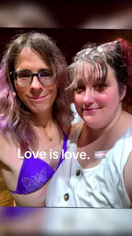 LOVE IS LOVE #Love #GRACE #RESPECT #CONFORT #transcommunity🏳️‍⚧️ #lgtbqia🏳️‍🌈 #COMMUNITY #lover #MOMTOK #TIKTOKMOM #MomsofTikTok #COUPLE #PA #LOGCABIN #livingmybestlife 
