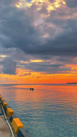 Lagunya☹️💔#lagutimur #storytimur #sunset #sunsetvibes #soundtimur 