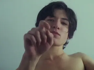 🙈🙈 #ezramilleredit #ezramiller  #weneedtotalkaboutkevin #kevinkhatchadourianedit  #foryoupage #mytype #edit 