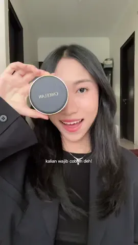 if u guys cari cushion tercompact dan travel friendly, cobain punya #gmeelan yg black truffle, anw aku pake yg shade ivory yah 🫶🏻 #gmeelancushion @GMEELAN_INDONESIA @GMEELAN.Official.Shop 
