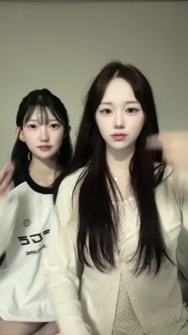 나이도 어린데 왜 이상한 방송인거 알고 나와서 굳이 흑역사를 만듬? 한심해서 웃음만나엄 #fyp #추천 #zombie @냥 