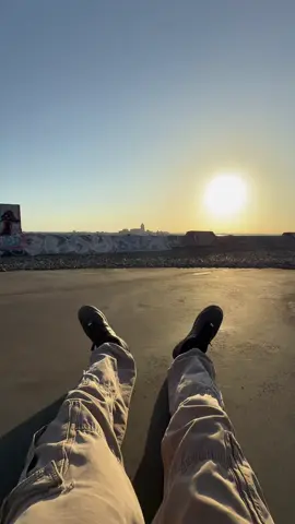 Nothing like watching the sunset from a good rooftop. 🏢 #urbex #abandoned #abandonedplaces 