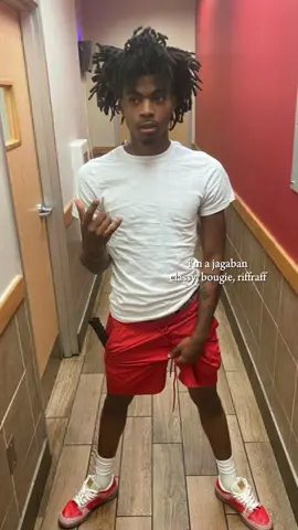 #CapCut SYIBAU GUYY💔🥀🥀 - - #lazerdim700 #lazerdim #rapper #rappers #usdrip #usdrill #usa #fyp #gangster #fypシ #masukberandafyp #pernapasanamerika #sybau #sybau💔 #outfitideas 