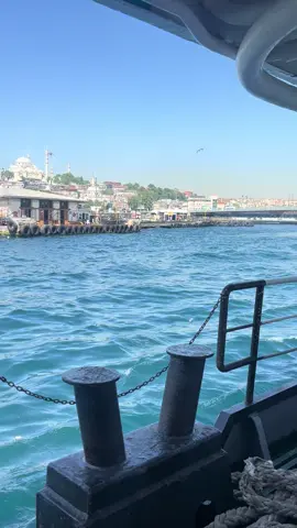 #eminönü #cruise #istanbul🇹🇷 #karaköyport #vapur -#istanbulvapurgezisi #deniz #ship #denizkeyfi♥️ #karaköy #travel 