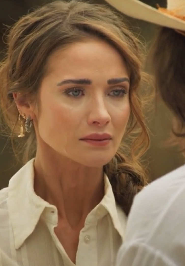 Victoria y Alejandro se reencuentran || #meatrevoaamarte #escenasnovelas #rodrigoguirao #kimberlydosramos #parati #fyp 