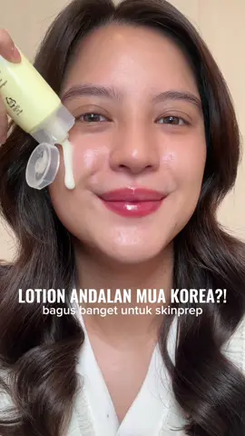 SUCH A GAME CHANGER😩💖 percaya deh satu produk ini bagus banget untuk skincare bahkan jadi skinprep. ngebuat makeup jadi flawless & tahan lama. ngga ada lagi tuh yang namanya makeup ngecrack atau longsor💯 ini tuh skin barrier calming lotionnya ongredients yaa @Ongredients Indonesia @Fast K.Beauty Indonesia #Ongredients #OngredientsID #SkinBarrierCalmingLotion  #kbeautyhacks #glasskin #dewymakeup