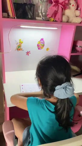 Đèn học tích điện sáng ơi là sáng #tiktok #truongthuy77 #xuhuongtiktok #viral #Vlog #cuocsongthuongngay #denhoc #denhoctichdien 