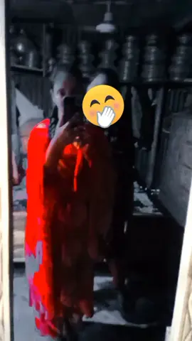 মুখ গোরিয়াদেয়া মানুষ গোলিরে🤨