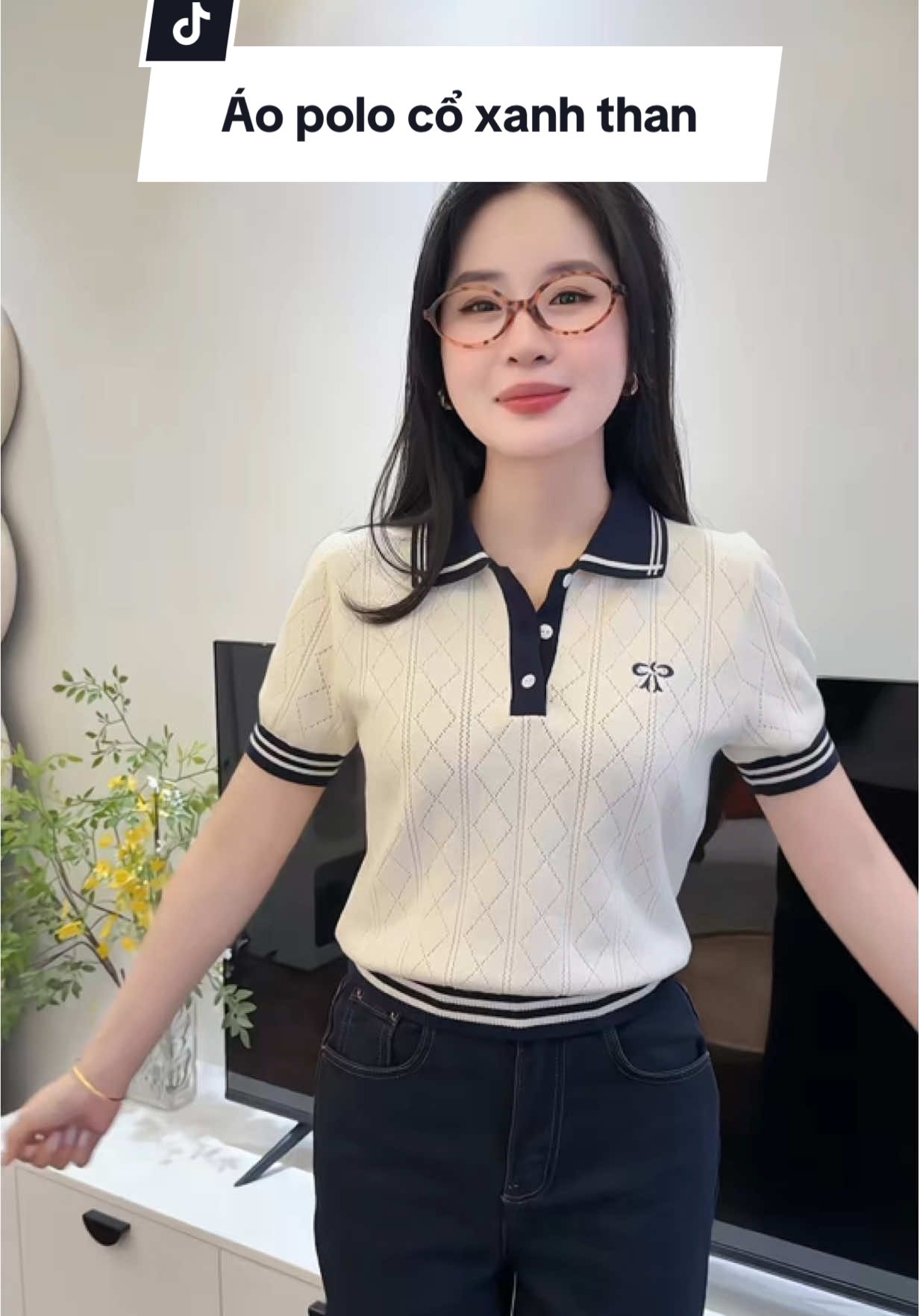Áo tôn da / tôn dáng / phối đồ đẹp #thaothanhthat99 #deliz #aolen #aolennu #aopolo #aoxinh #aoxinhvaydep #aoxinhhottrend #aoxinhquangchau #aoxinhmoingay #aohottrend #shopping #mua #fypシ #aodep #aodep_baochat #xh 
