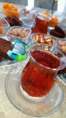 Güvenilir dostlarınızı etiketleyin🥰❤️ #çay #çaykeyfi #sunum #sunumperisi #kesfet #keşfetteyiz #keşfetbenionecikar #lutfenkesfet #dost #izmir #kadirezildi #dilanpolat #nihalcandan #öneçıkart #beğen #takip #beğengeç #keşfet #arkadaş #sunum #mezuniyet #keşfet #keşfetteyizzz  @Kadir Ezildi @dilan polat @َÖzlemlinaöz 