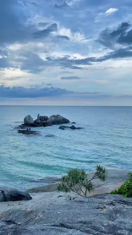 📍Pantai Batu Ketak🌊☁️🫧  #Bangkabelitung#pantai#bangka#sungailiat#beach#fypシ゚viral  